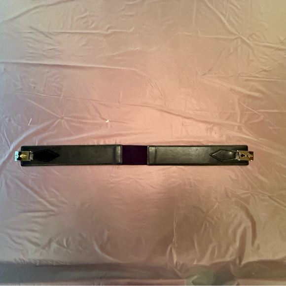 NWT Vince Camuto Black 2” Belt with Gold Buckle & Stretch Back Size S/M MSRP$48 - Picture 5 of 8